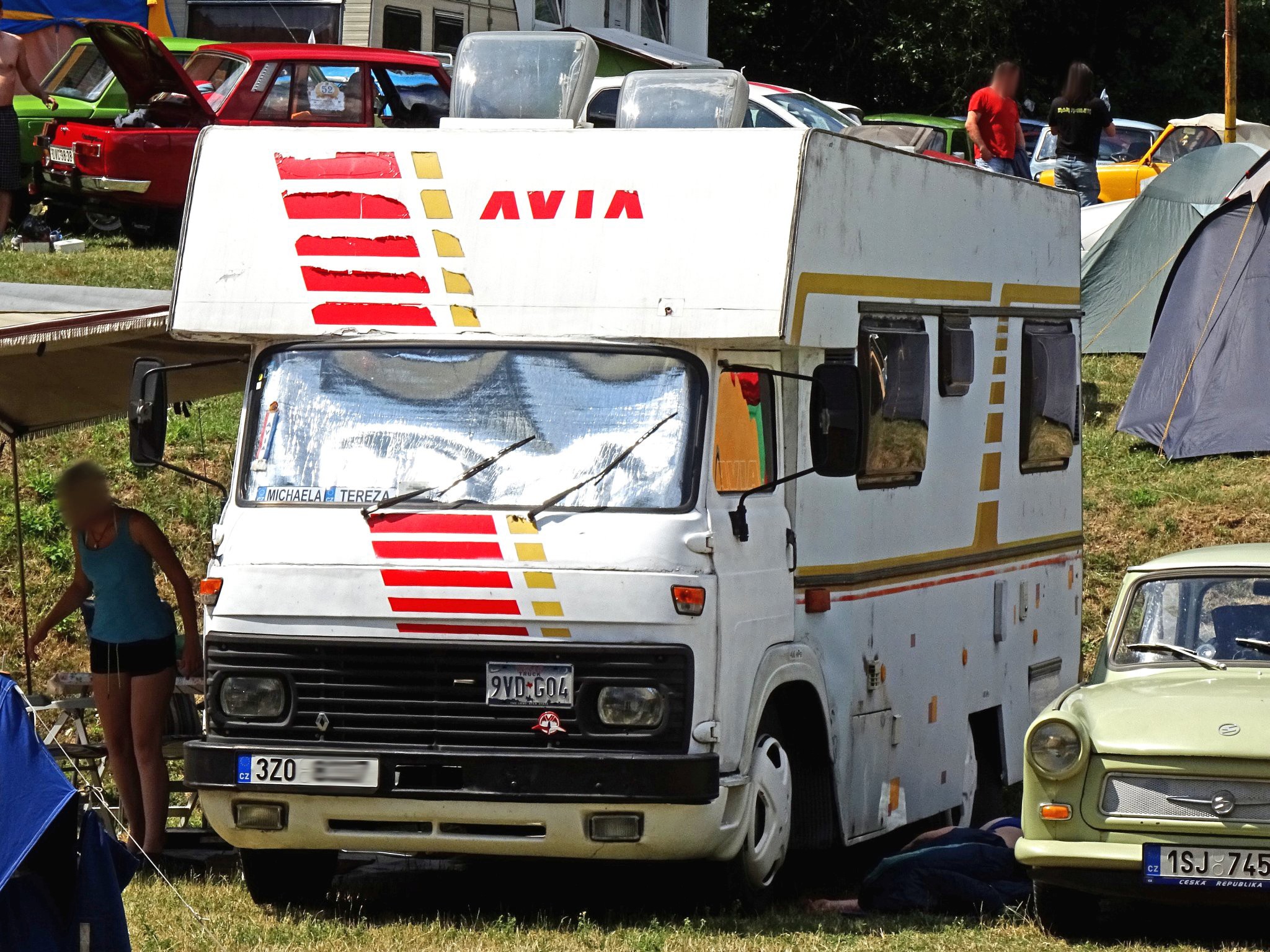 9VD-G04, License plate without vehicle 