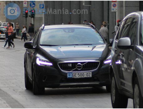 CD GE 500-02, Volvo V40