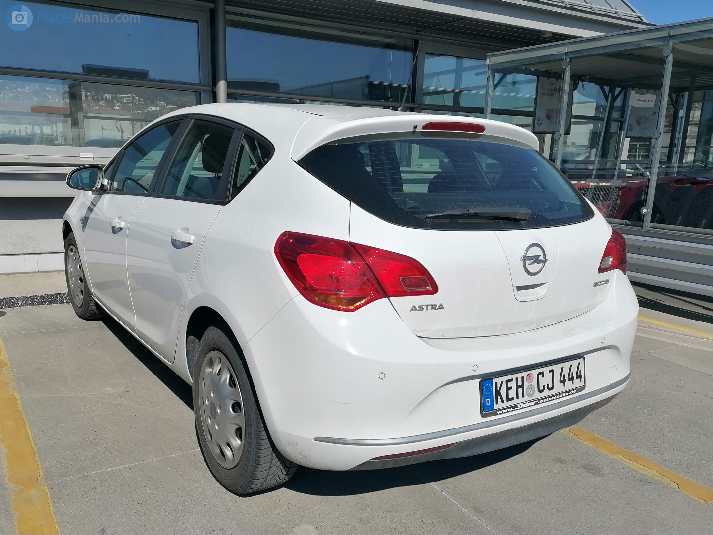 KEH CJ 444, Opel Astra 4th gen Hatch (J; P10), 2009–2015