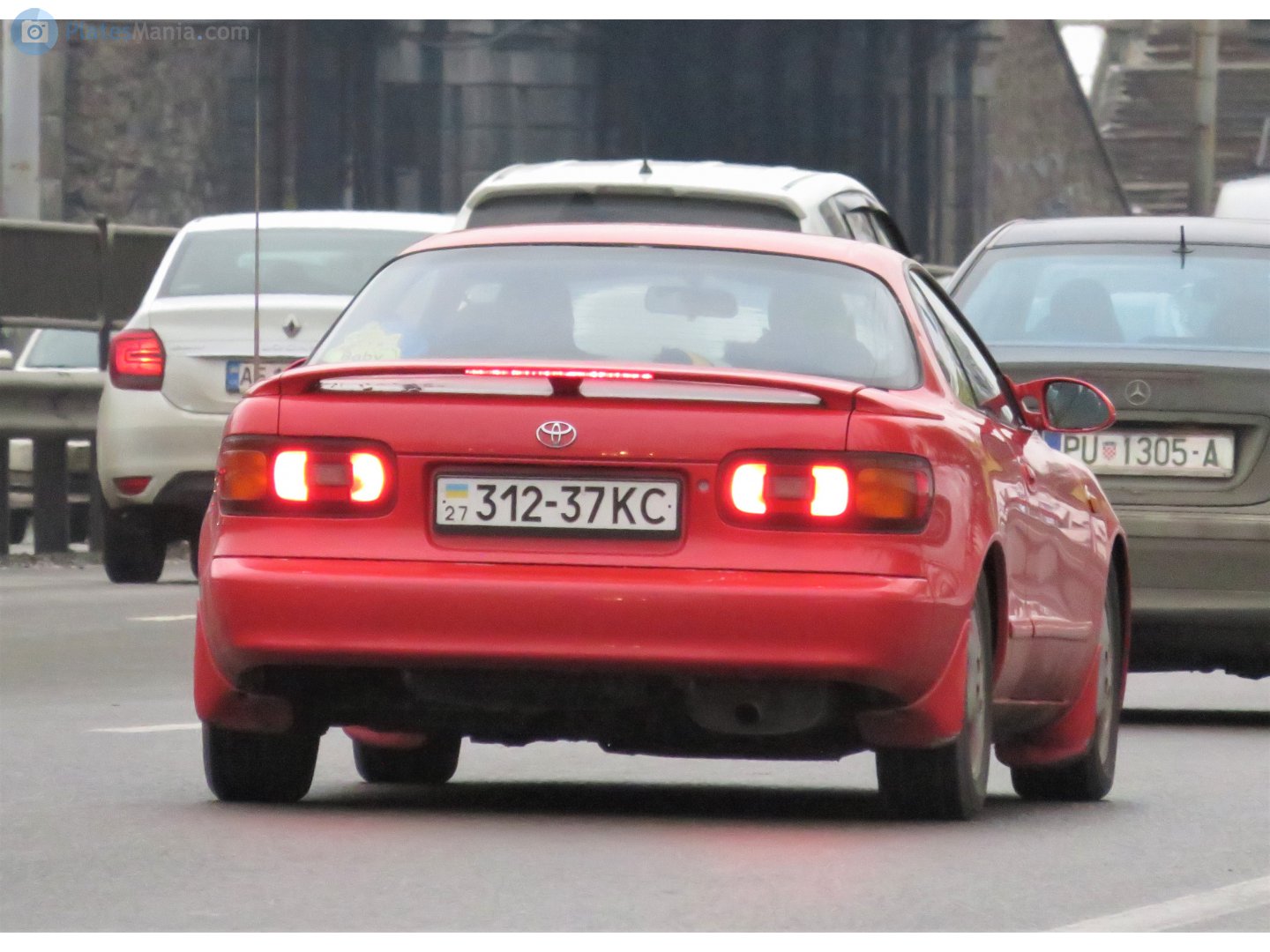 27 312-37 KC, Toyota Celica 5th gen Coupé (T180), 1989–1993