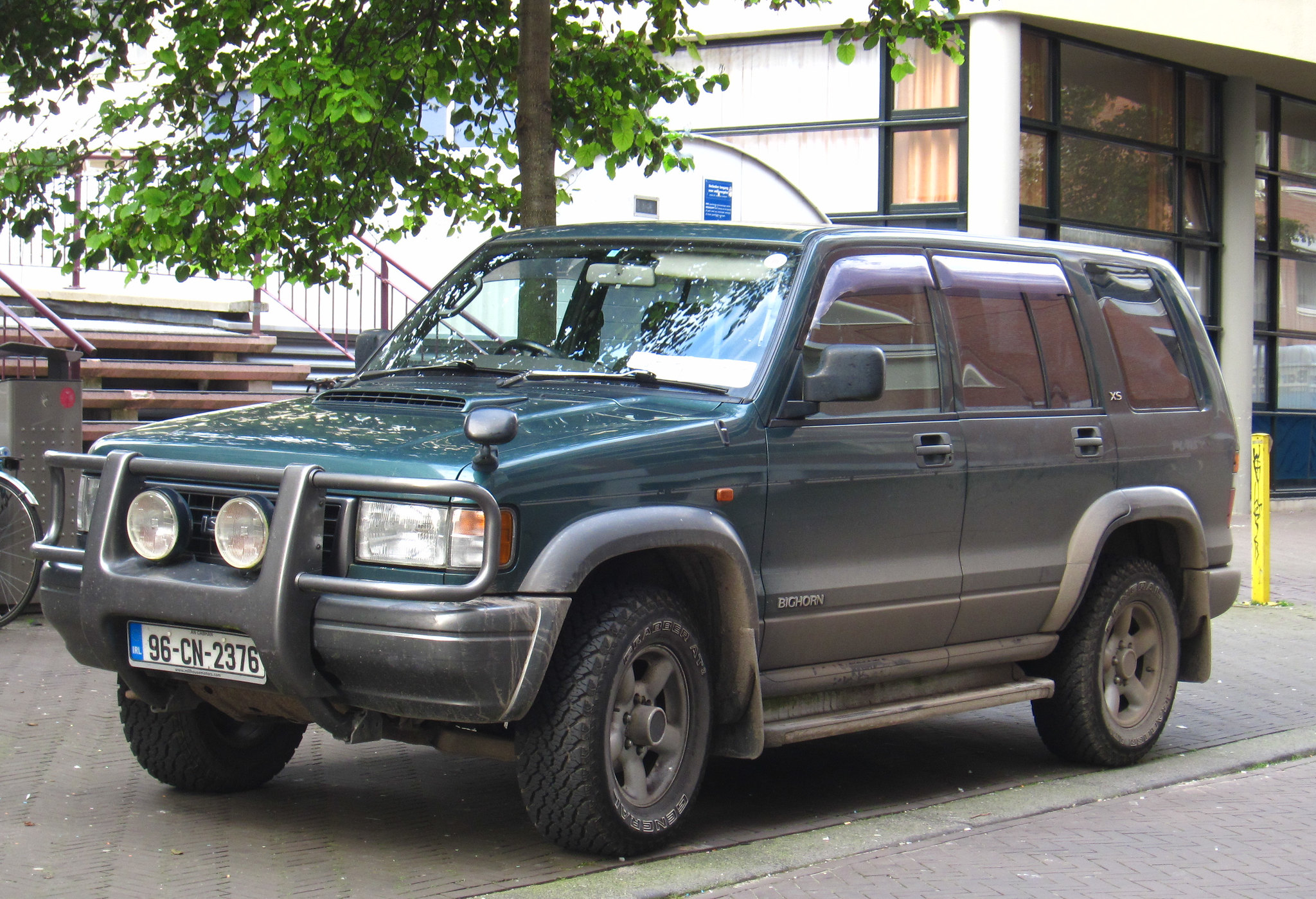 96-CN-2376, Isuzu Bighorn 2nd gen 5-door SUV (UBS69), 1991–1998