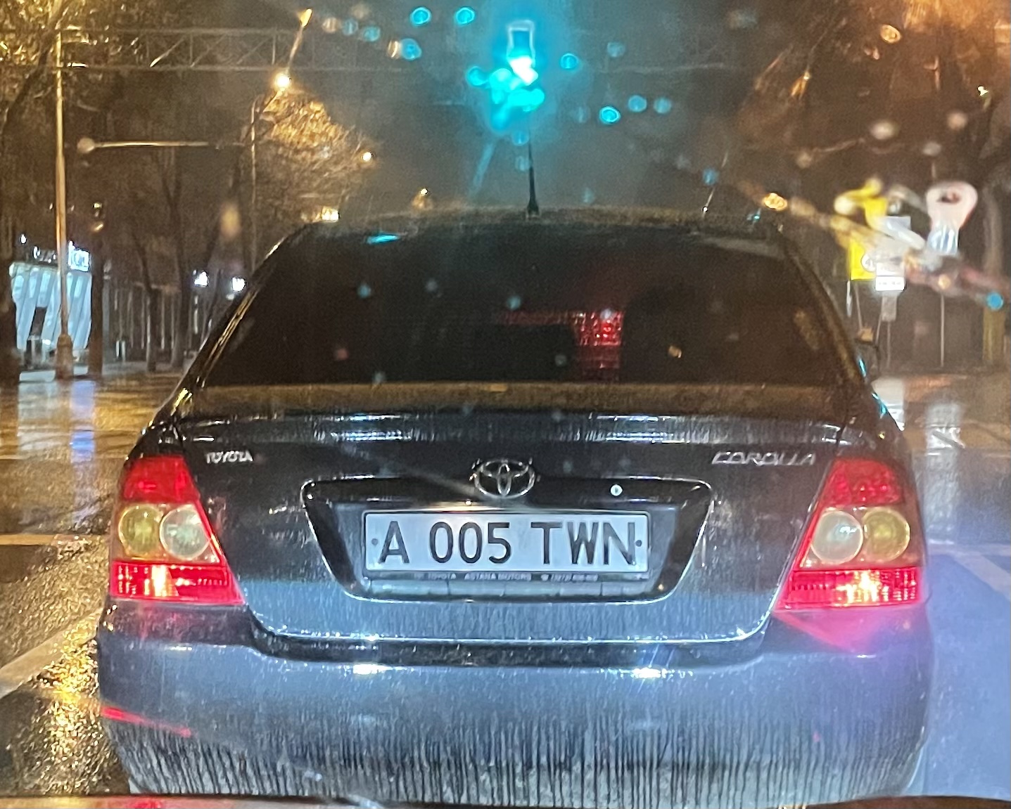 A 005 TWN, Toyota Corolla 9th gen Sedan (E120; Global-market), 2000–2007