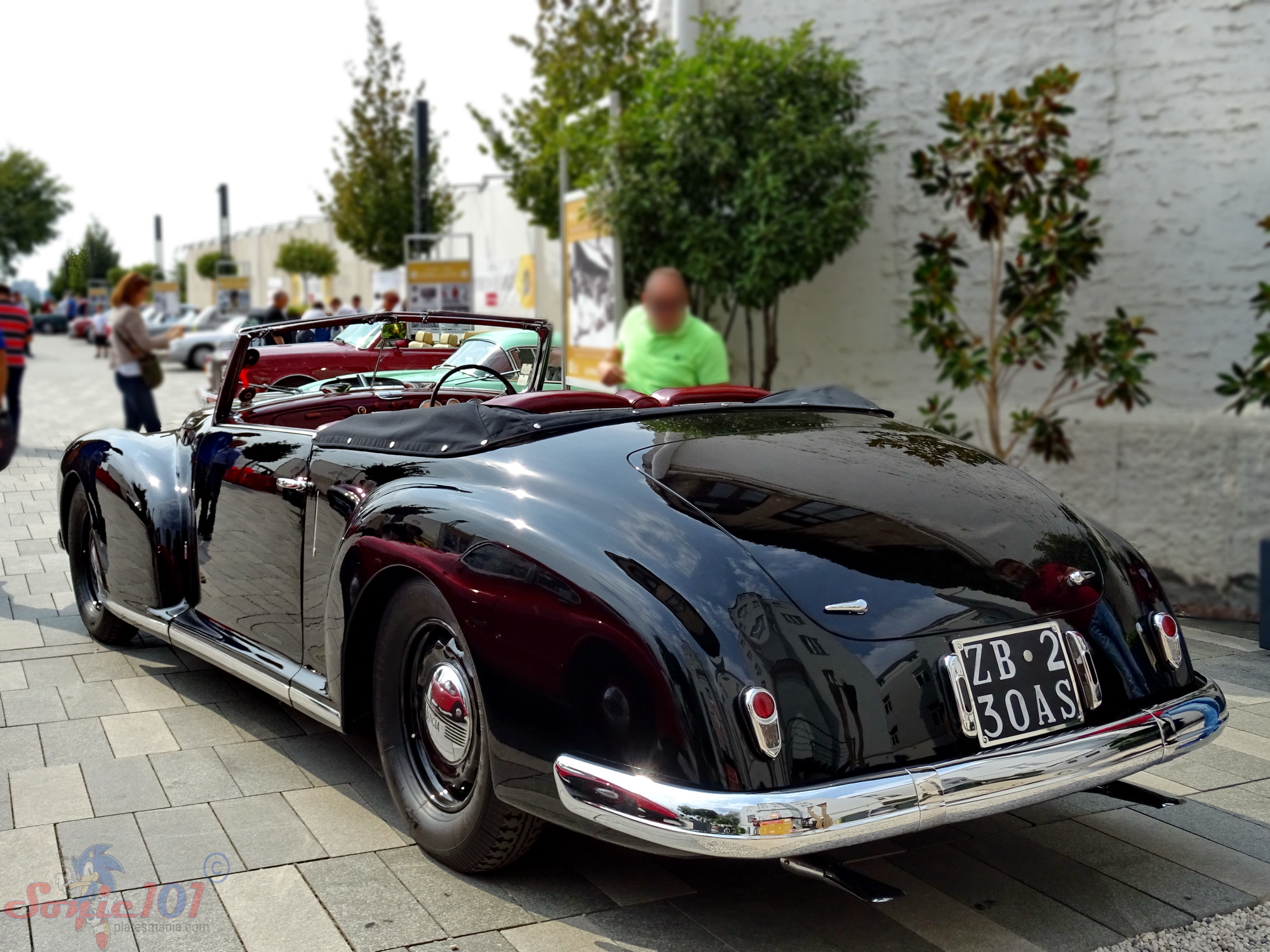 ZB 230 AS, Lancia Astura 