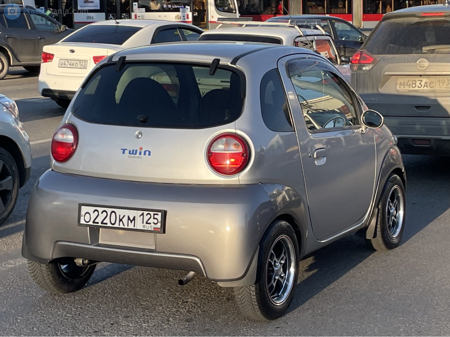 о 220 км 125, Suzuki Twin 1st gen (EC22), 2003–2005