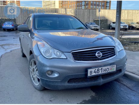 в481но, Nissan Skyline Crossover