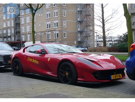L-871-SK, Ferrari 812