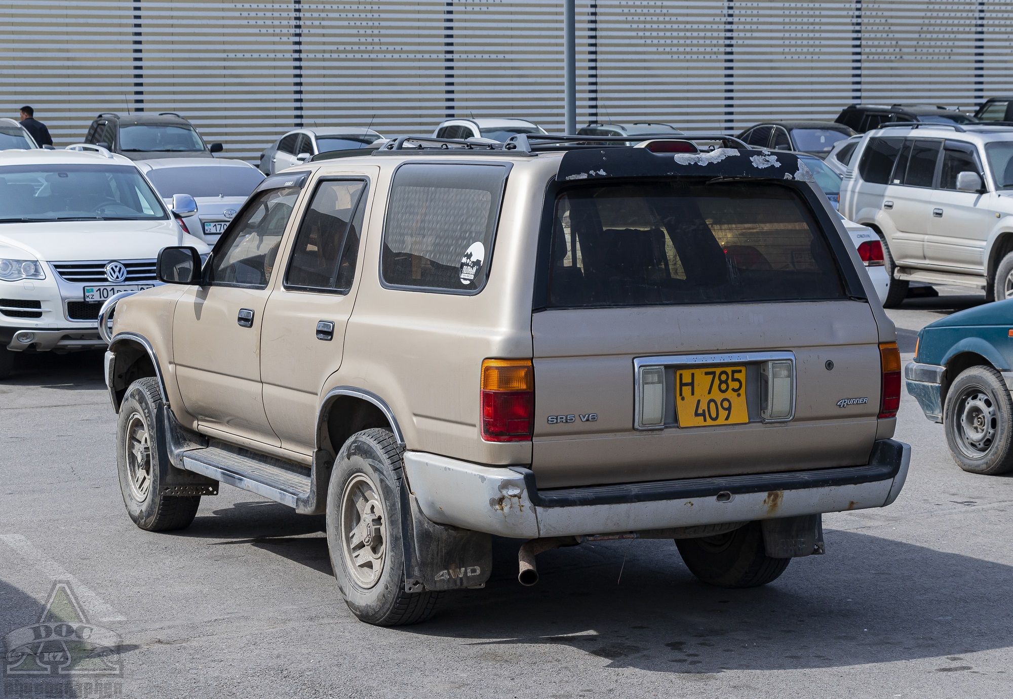 H 785409, Toyota 4Runner 2nd gen 5-door SUV (N120/N130), 1989–1995