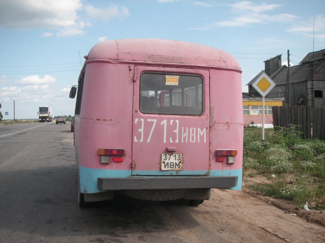 3713 ИВМ, KAvZ 3270 / 3271 