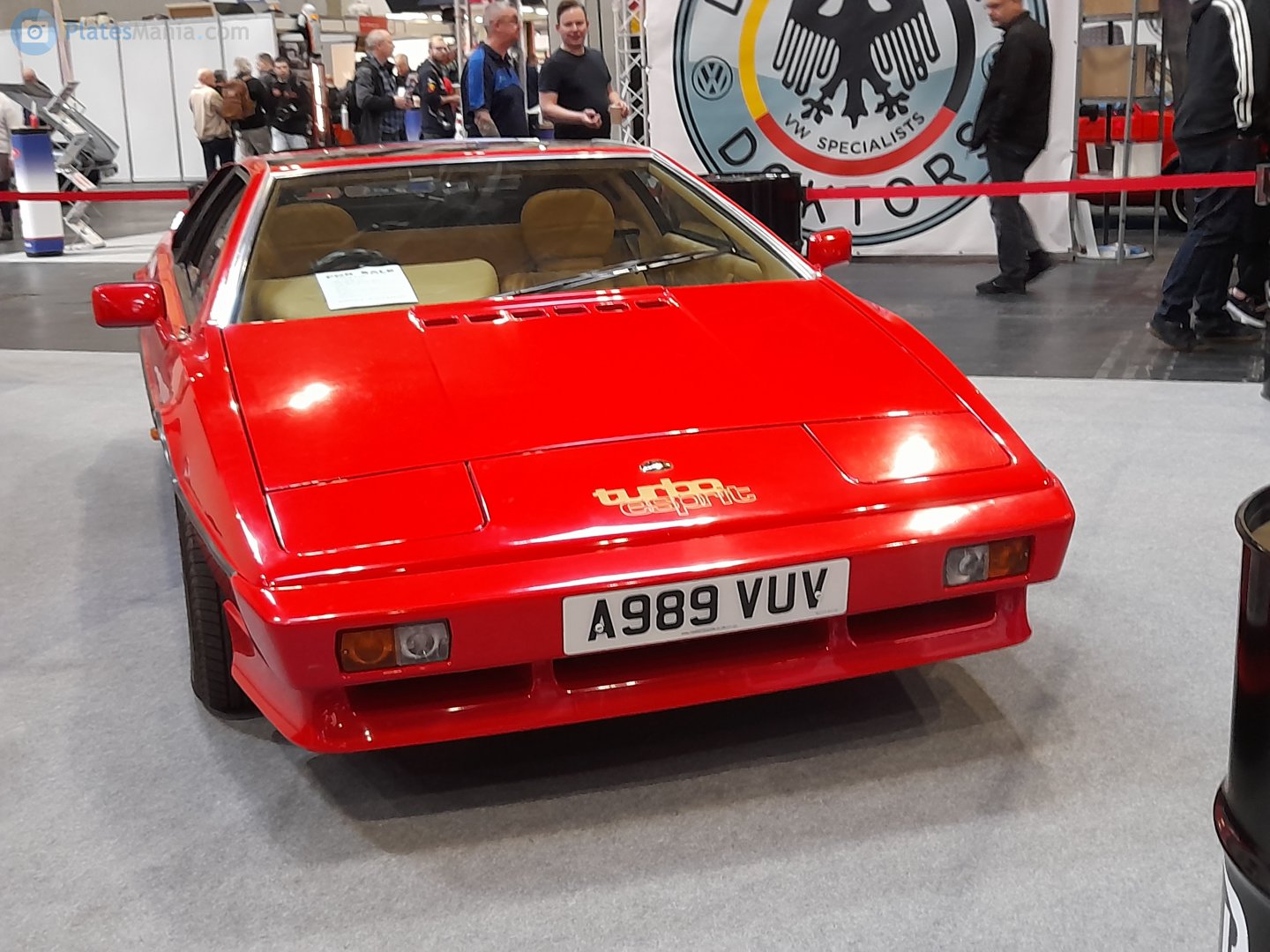 A989VUV, Lotus Esprit 