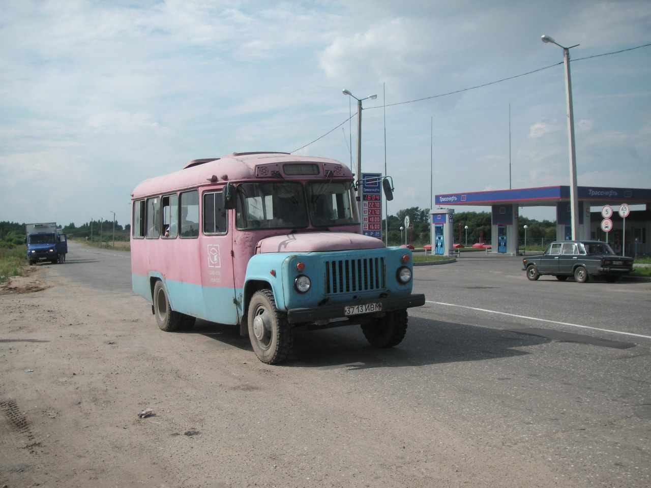 3713 ИВМ, KAvZ 3270 / 3271 