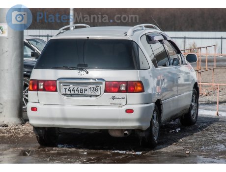 т444вр138, Toyota Ipsum