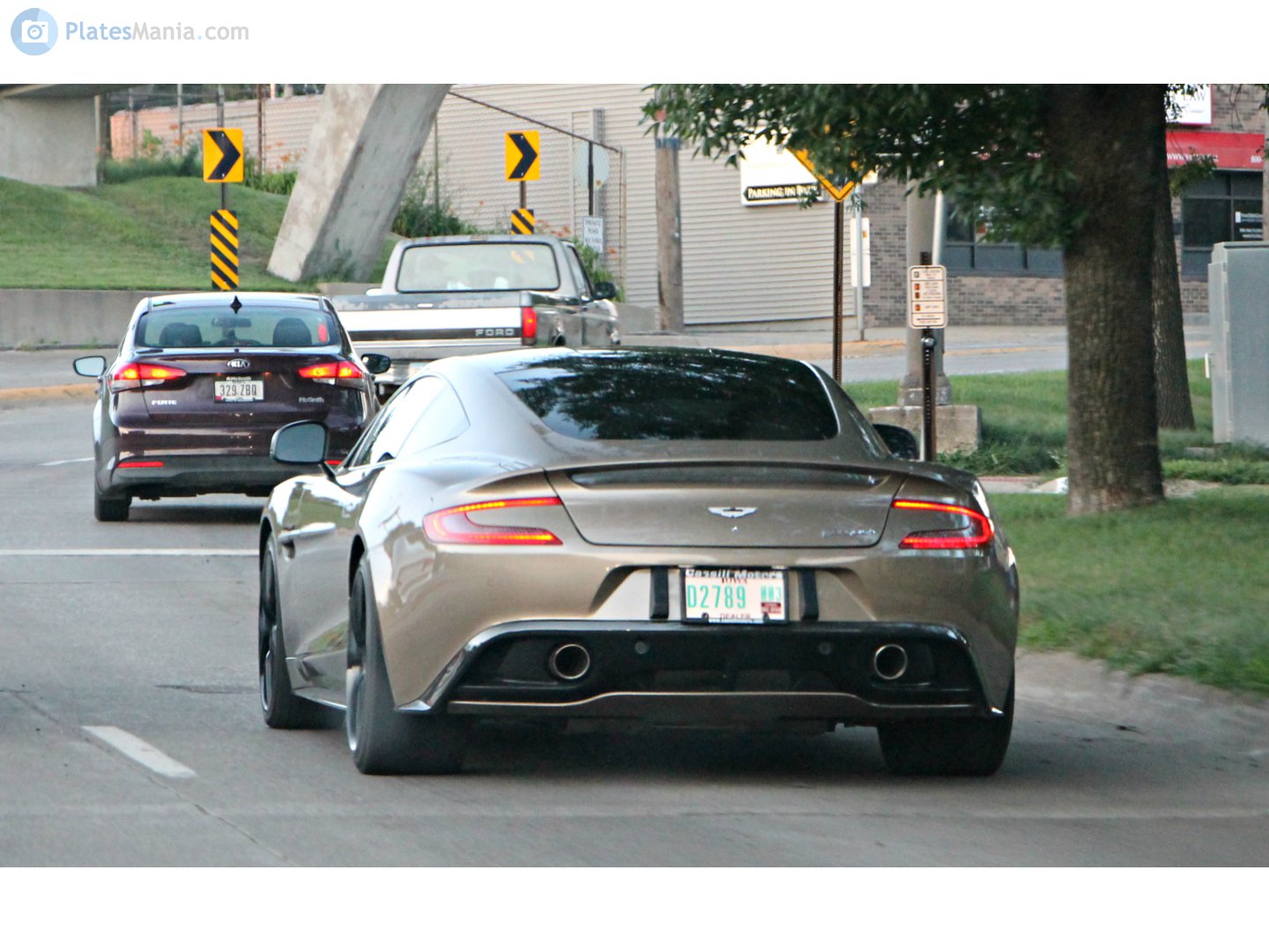 D2789 003, Aston Martin Vanquish 2nd gen, 2012–2018