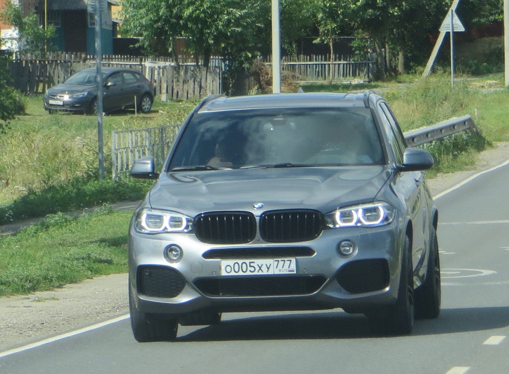 о 005 ху 777, BMW X5 3rd gen (F15), 2013–2018