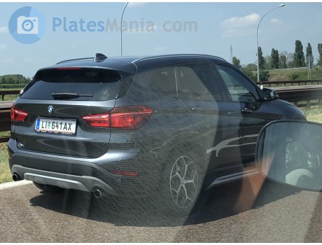 LI 641 AX, BMW X1