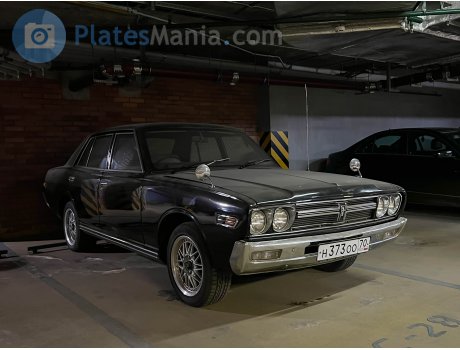 н373оо70, Nissan Gloria