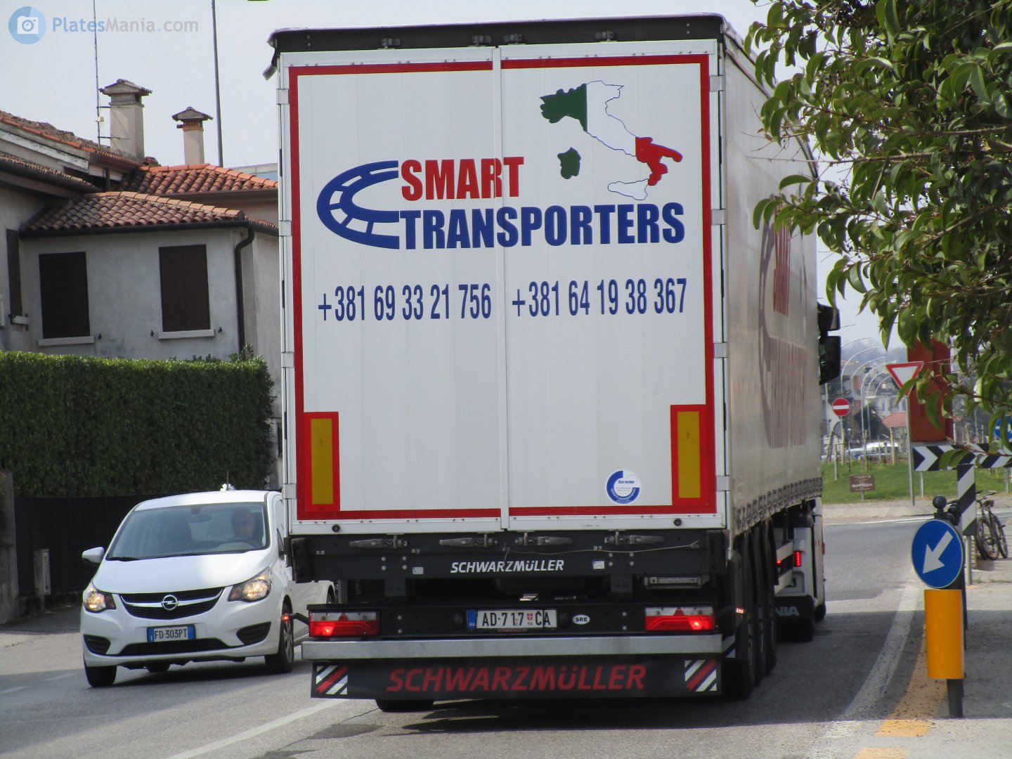 AD-717 ČA, Schwarzmüller 