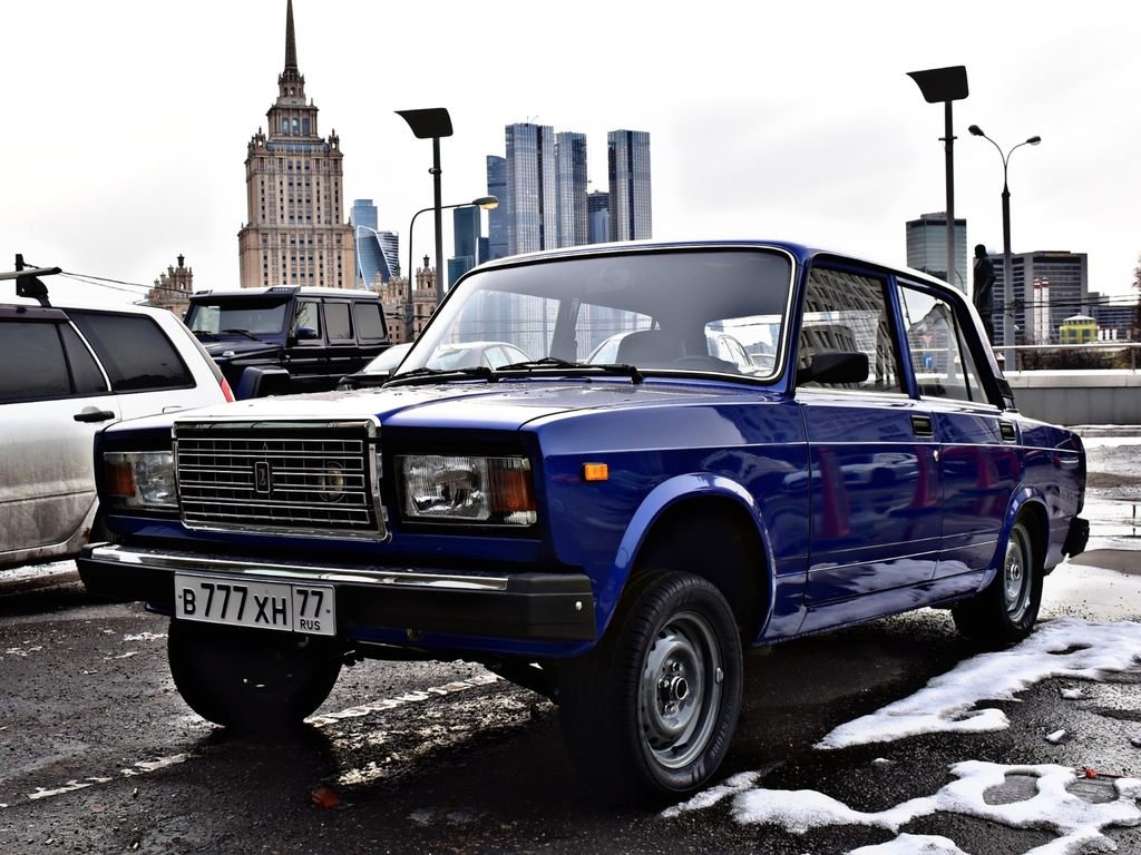 в 777 хн 77, Lada (VAZ) 2107 Жигули (Nova / Riva / Signet / 1500), 1982–2014