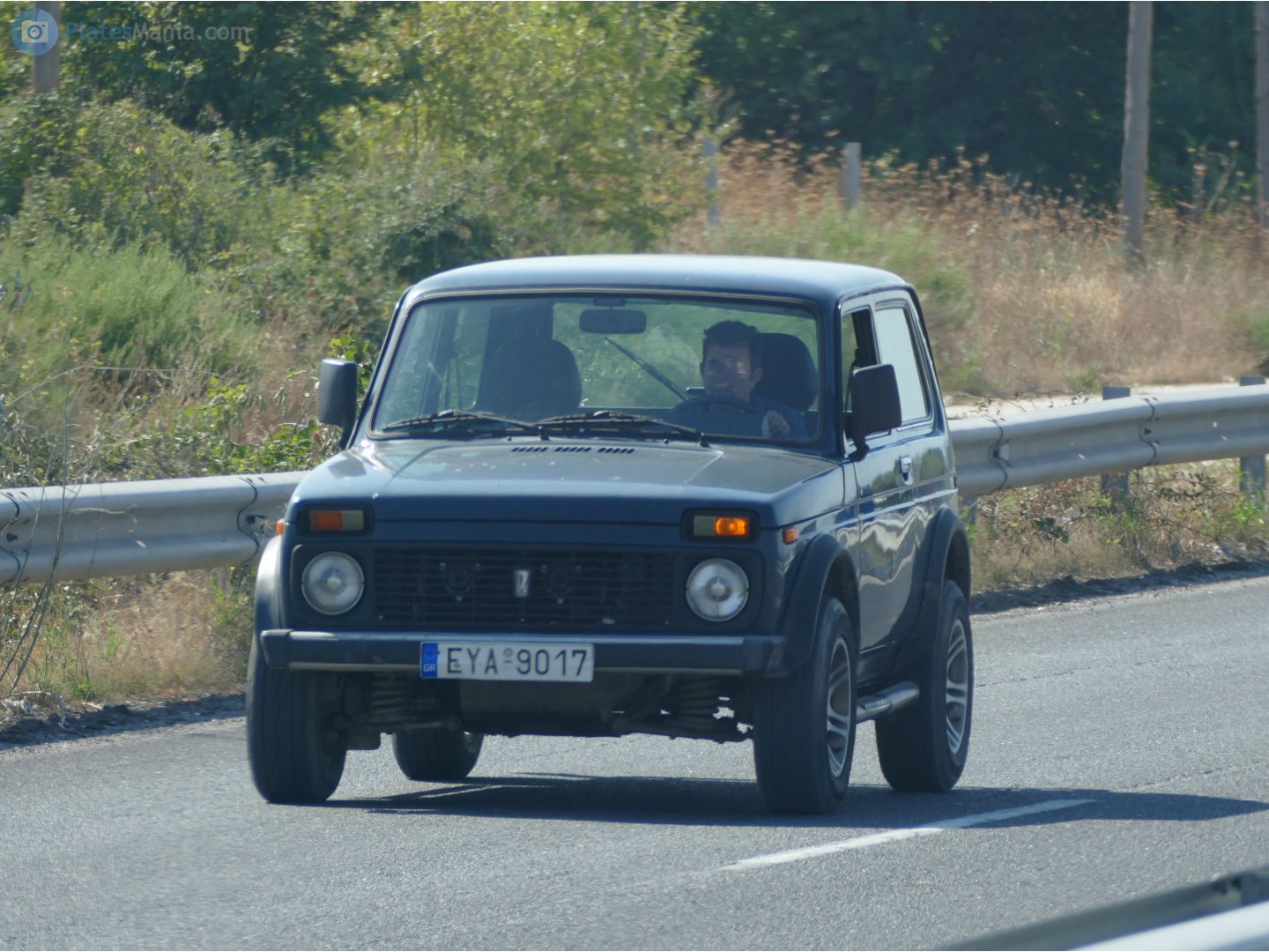EYA-9017, Lada (VAZ) 2121 Нива 21213/21214 (Legend), 1994–
