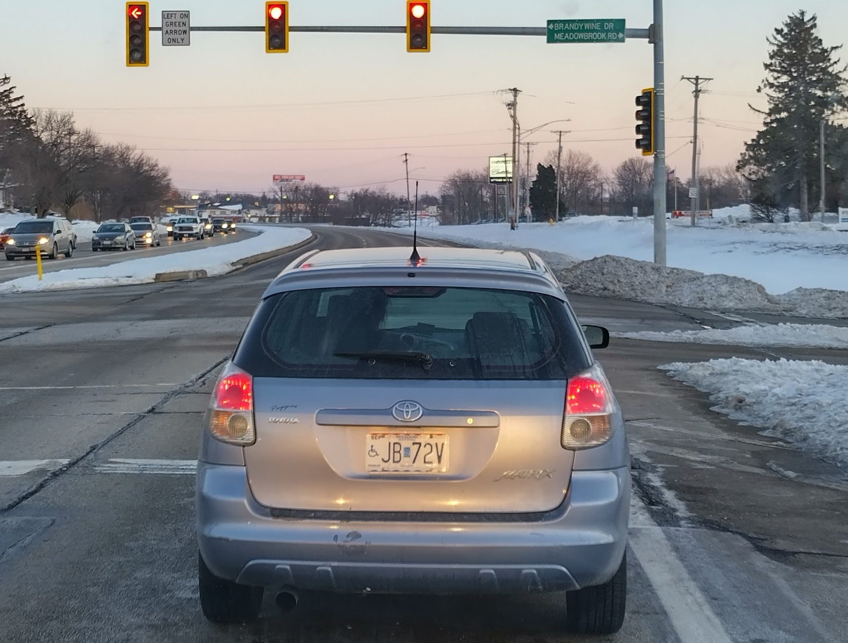 JB 72V, Toyota Matrix 1st gen (E130), 2003–2008