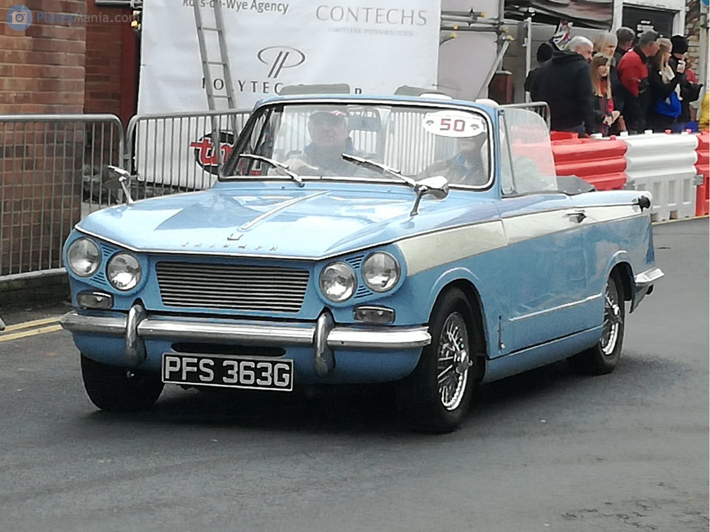 PFS363G, Triumph Vitesse 