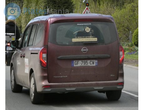 GF-795-CW, Nissan Townstar