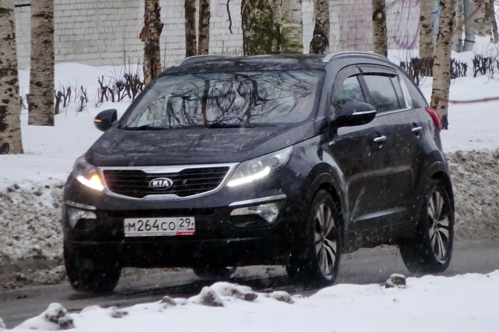 м 264 со 29, Kia Sportage 3rd gen (R) (SL), 2010–2016