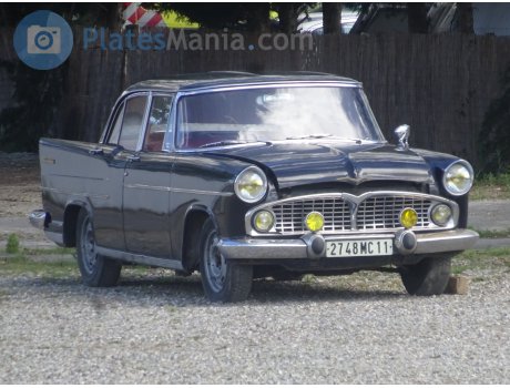 2748 MC 11, Simca Vedette
