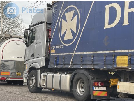 010 BXF, Mercedes-Benz Actros