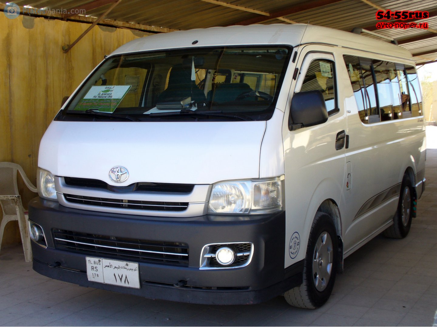١٧٨, Toyota HiAce 5th gen Van (H200), 2004–
