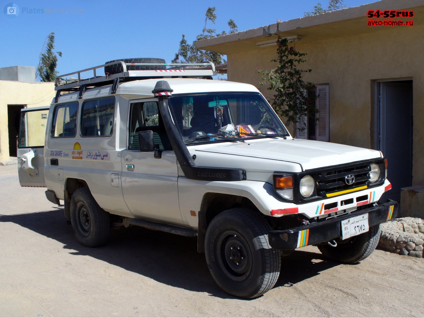 ٢٦٧٥, Toyota Land Cruiser 70 3-door Troop Carrier (J75/J78), 1984–2007