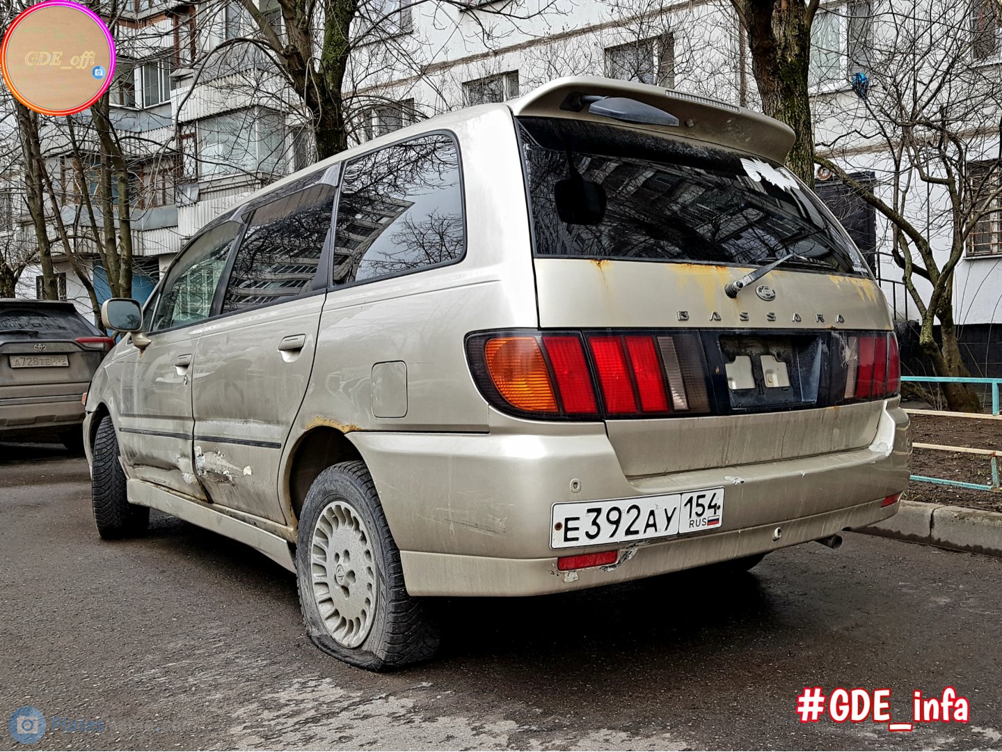 е 392 ау 154, Nissan Bassara 1st gen (JU30; JP-market), 1999–2003