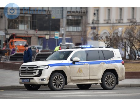т 0036 77, Toyota Land Cruiser