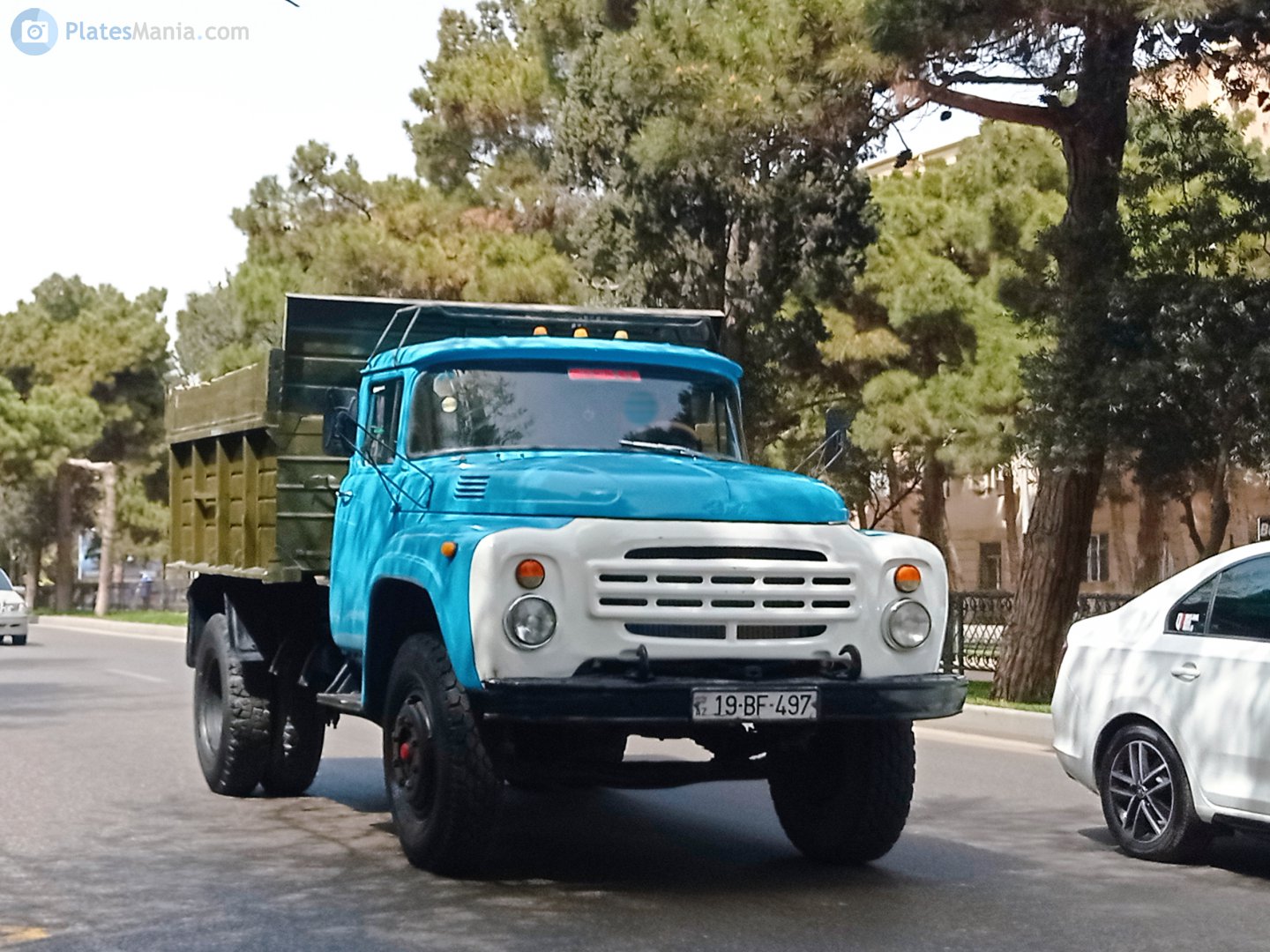 19 BF 497, ZIL 130 ММЗ-4502, 1975–1995