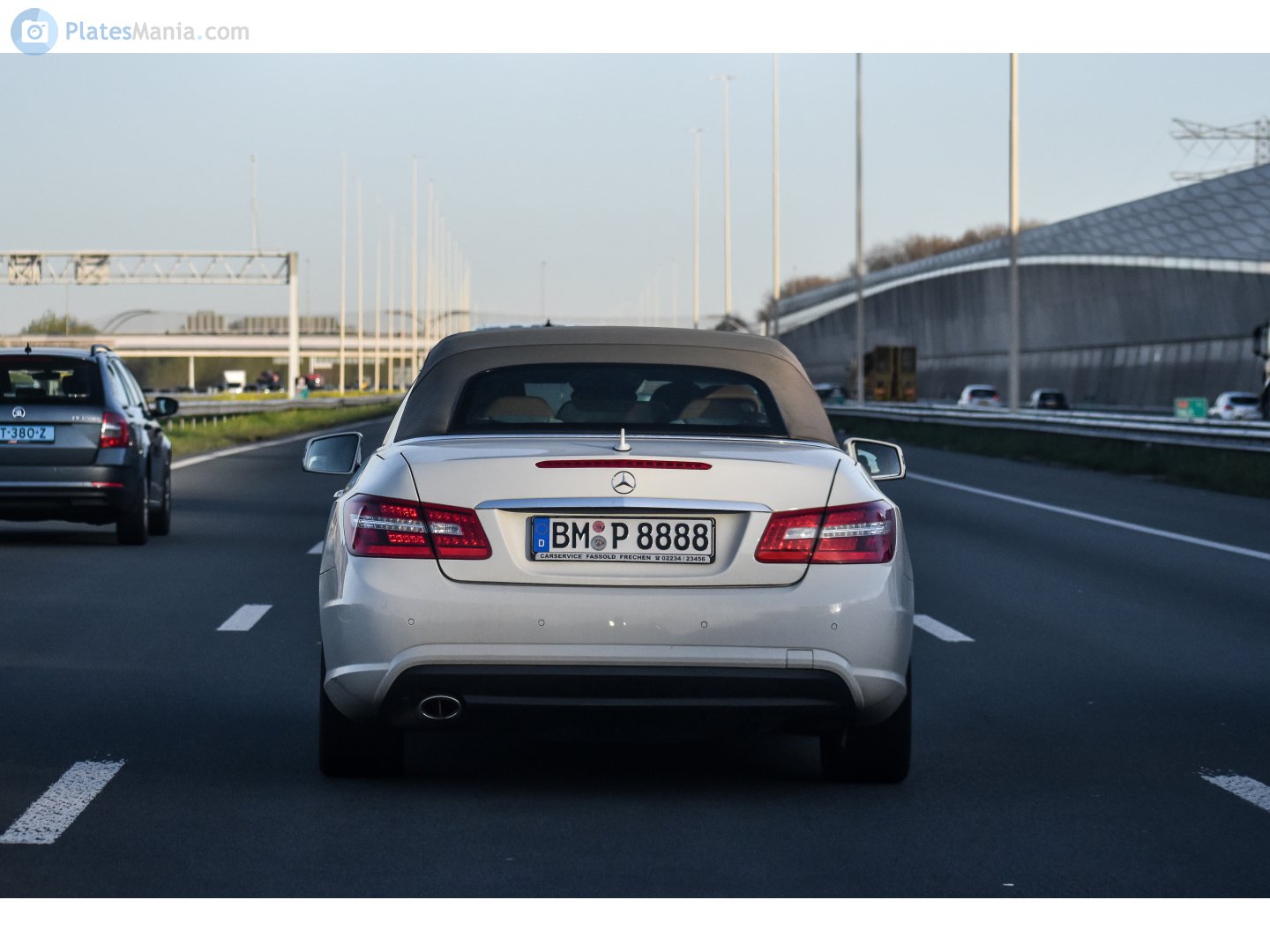 BM P 8888, Mercedes-Benz E-Klasse 4th gen Cabriolet (A207), 2010–2012