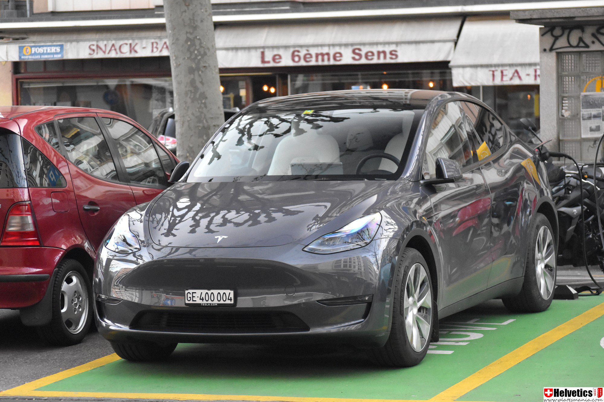 GE 400004, Tesla Model Y 1st gen (5YJY), 2020–2025