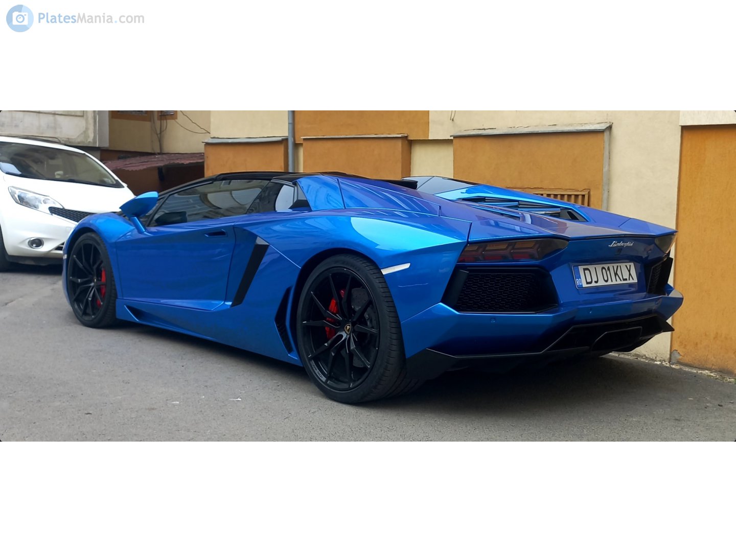 DJ 01 KLX, Lamborghini Aventador LP700-4, 2011–2016