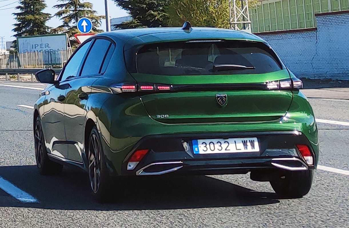 3032 LWW, Peugeot 308 3rd gen Hatch (P5 / E-308), 2021–