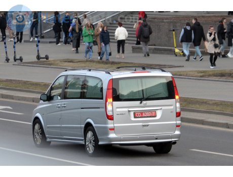 CD 6207-7, Mercedes-Benz Viano