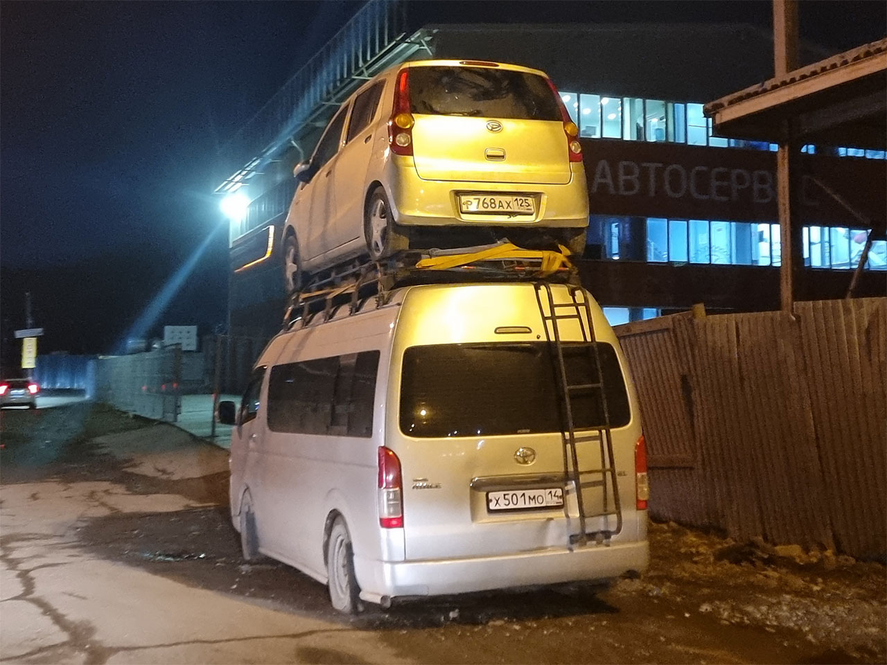 х 501 мо 14, Toyota HiAce 5th gen Van (H200), 2004–