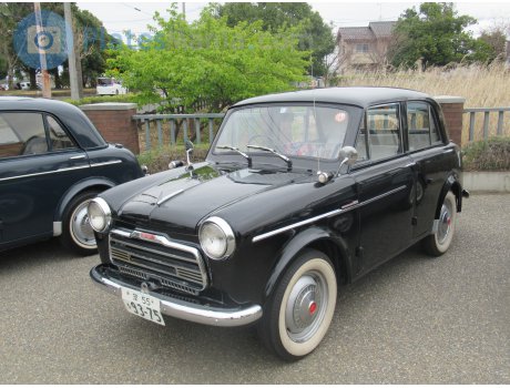 茨 55 な 9375, Datsun 210