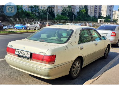 н424оа154, Toyota Crown