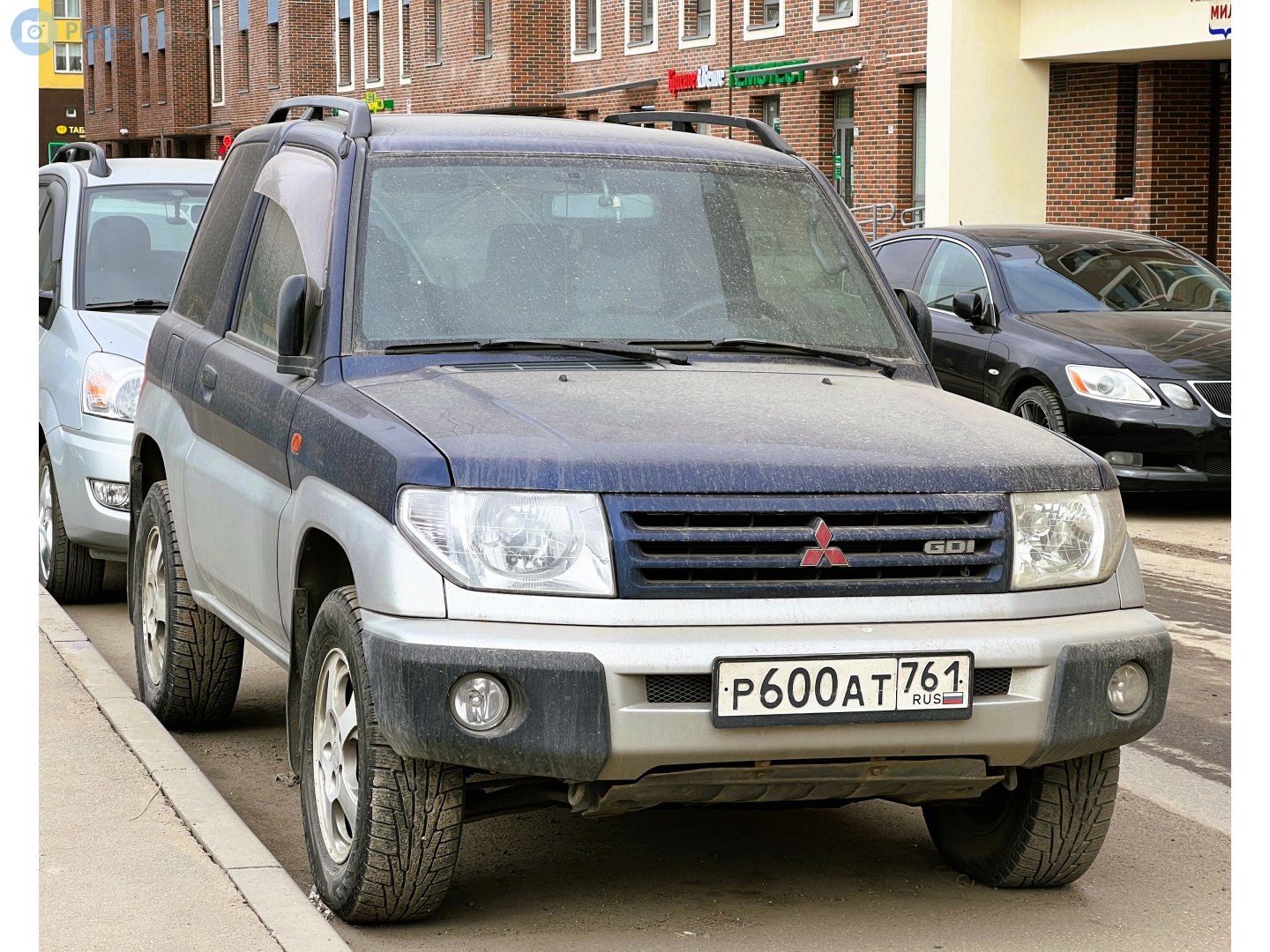 р 600 ат 761, Mitsubishi Pajero iO 1st gen 3-door SUV (H60W), 1998–2002