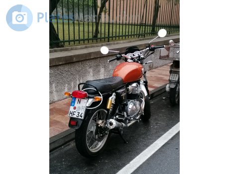 N HF 34 (03/11), Royal Enfield Interceptor