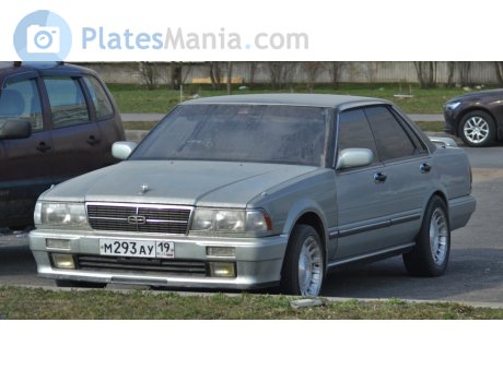 м293ау19, Nissan Gloria