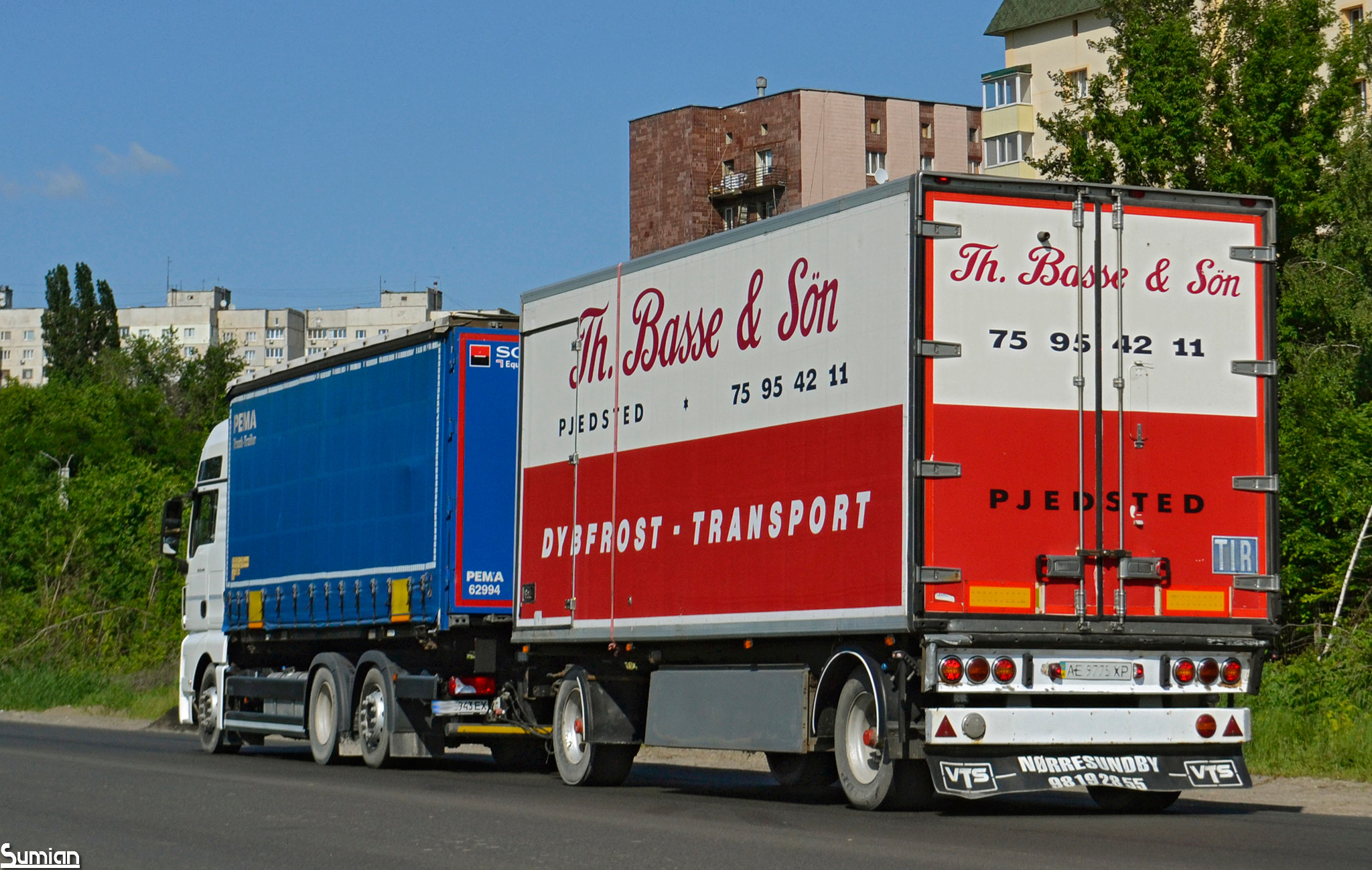 AE 9775 XP, Dapa Trailer P-Series 