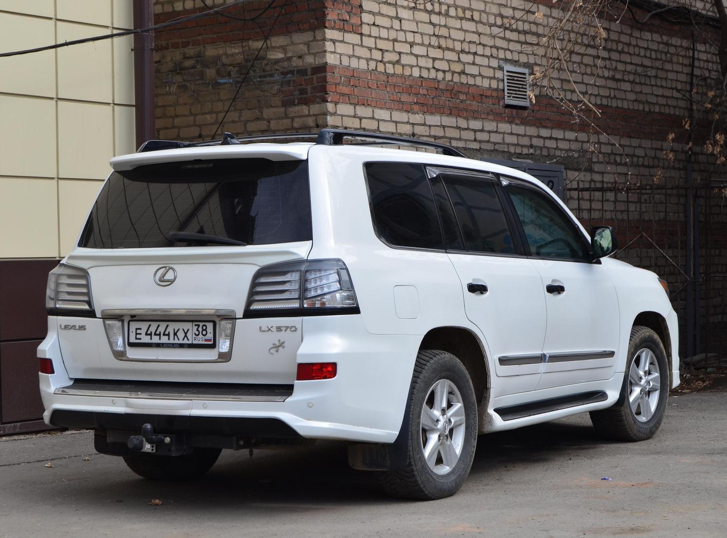 е 444 кх 38, Lexus LX 3rd gen (J200), 1st facelift, 2012–2015