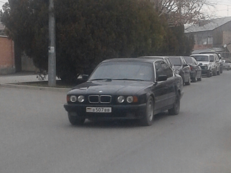 в 507 вв, BMW 5 Series 3rd gen Sedan (E34), 1988–1995
