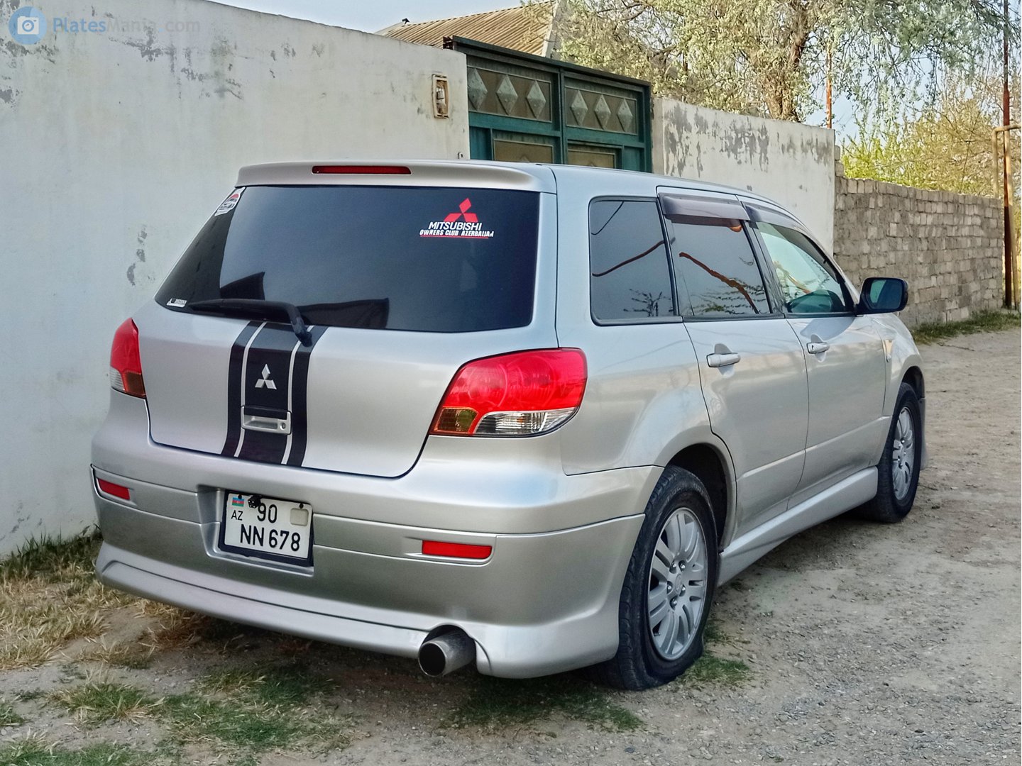 90 NN 678, Mitsubishi Airtrek 1st gen (CU/ZE/ZF; JP-market), 2001–2005