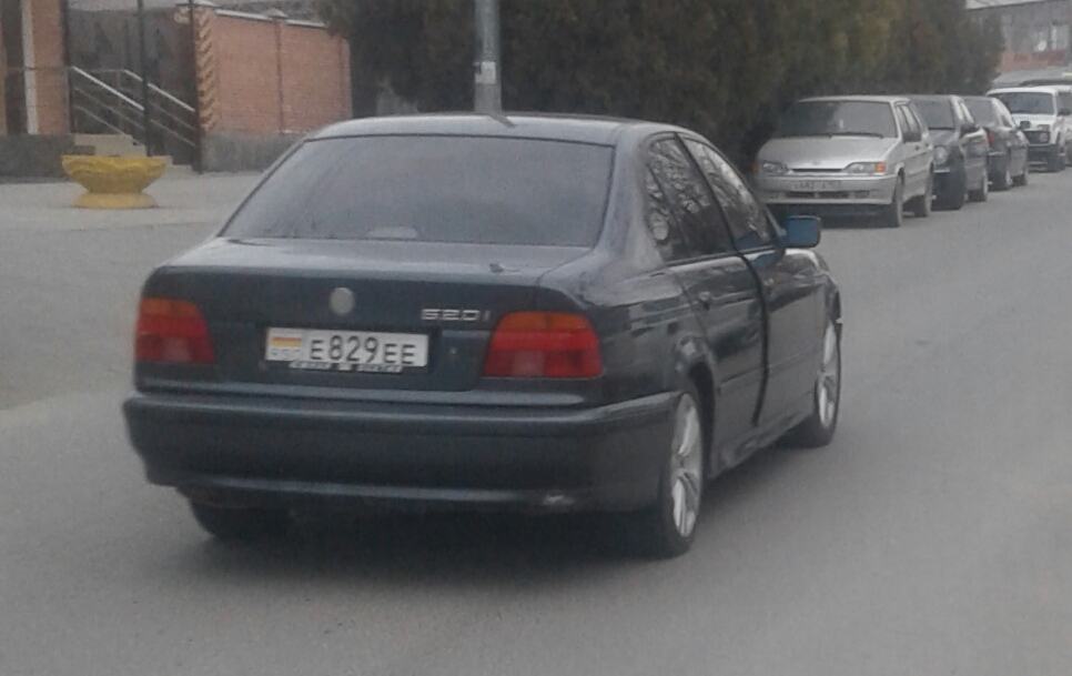 е 829 ее, BMW 5 Series 4th gen Sedan (E39), 1995–2003