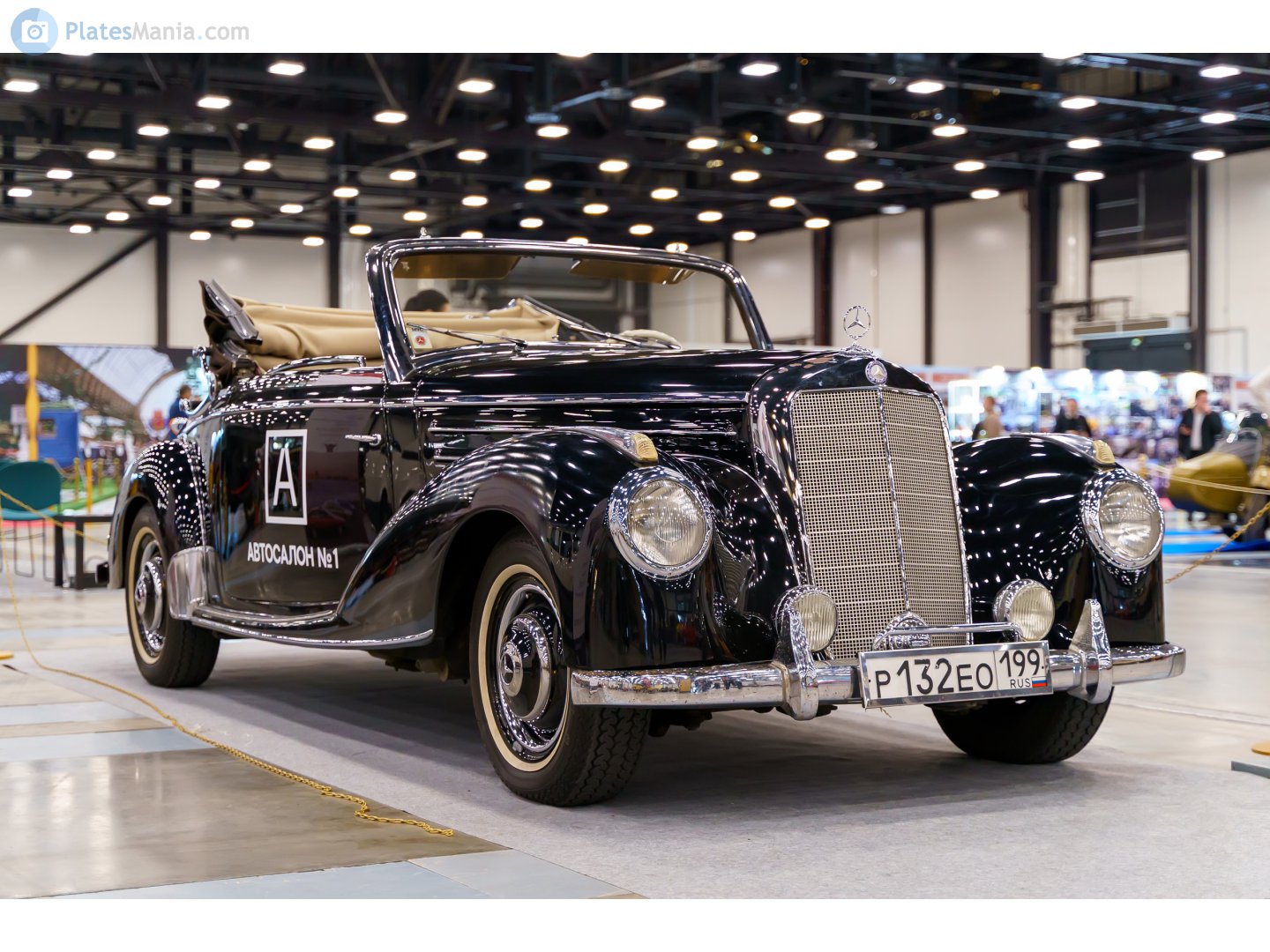 р 132 ео 199, Mercedes-Benz 220 